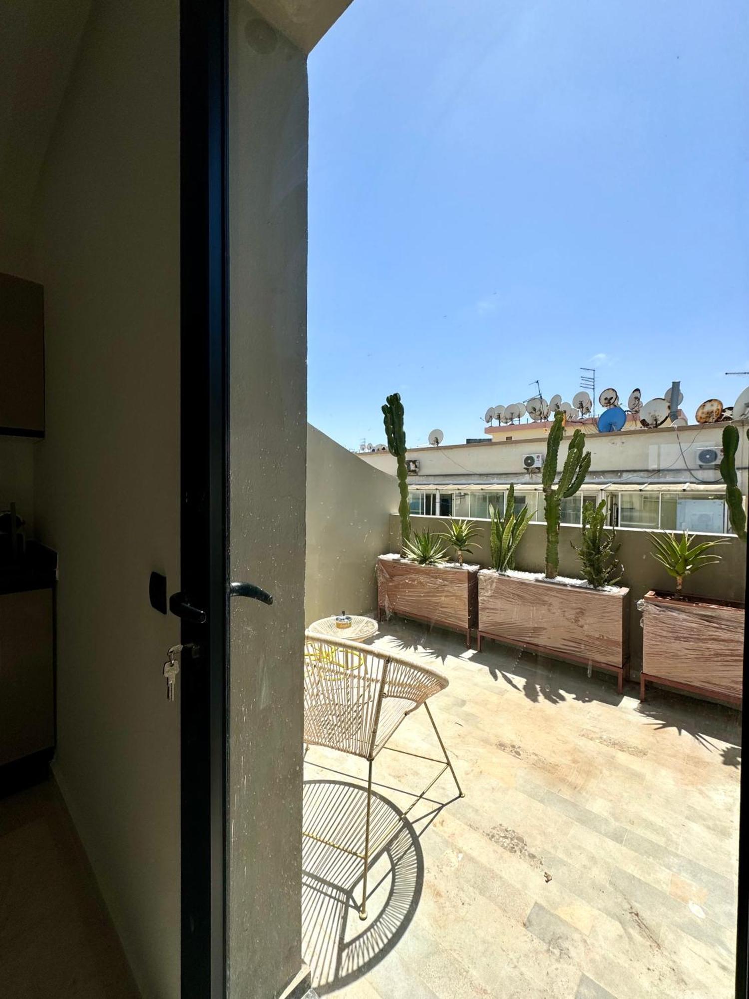 Maarif Picasso & Private Terrace & Parking Apartment *