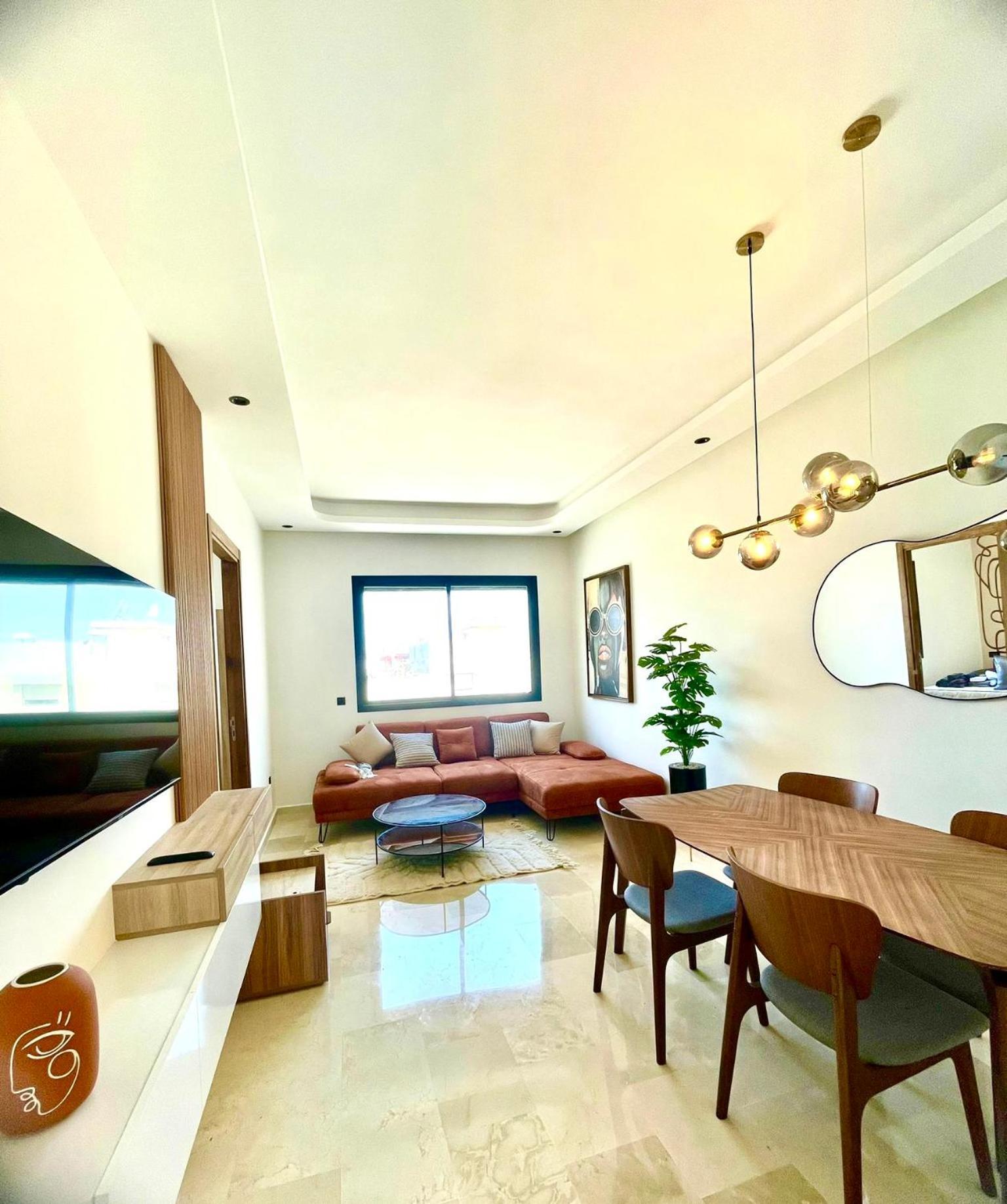 Maarif Picasso & Private Terrace & Parking Apartment *